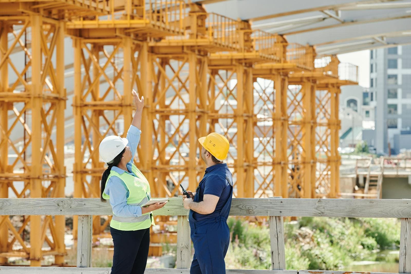 Contract Surveyor Deployment — Vigo Burj